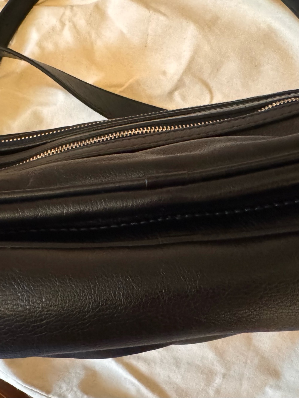 Acne Studios small black Camero bag - Picture 5 of 12